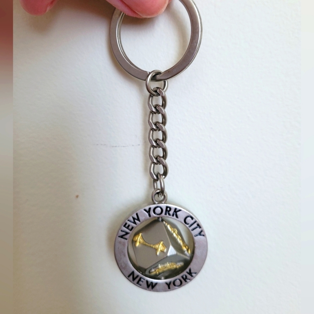 NY Collection Silver and Gold New York Key Holder